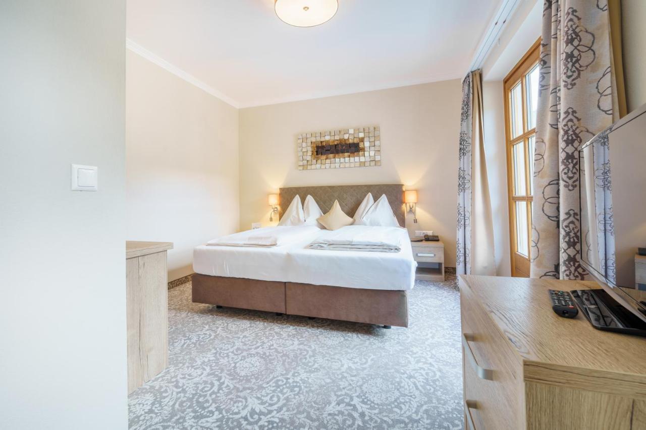 Kolmhof Hotel Bad Kleinkirchheim Bagian luar foto