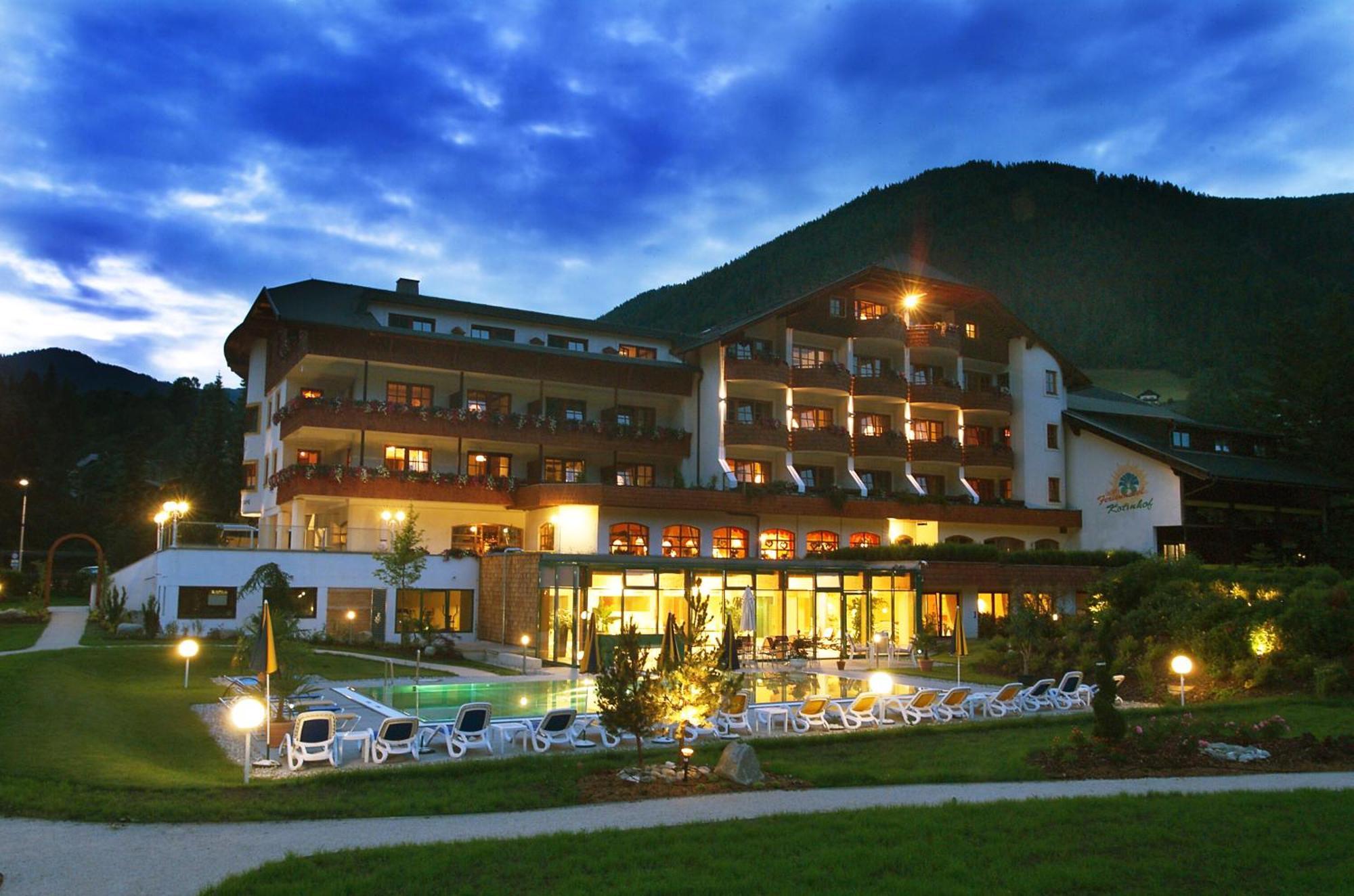 Kolmhof Hotel Bad Kleinkirchheim Bagian luar foto