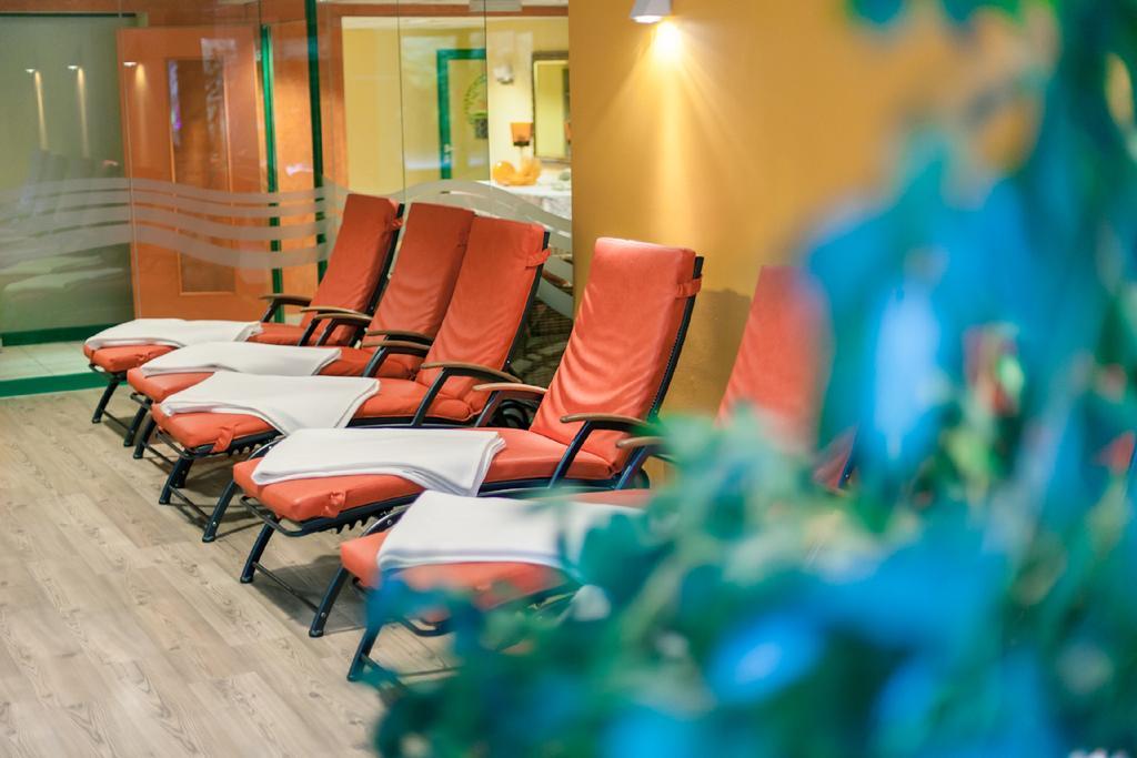 Kolmhof Hotel Bad Kleinkirchheim Bagian luar foto