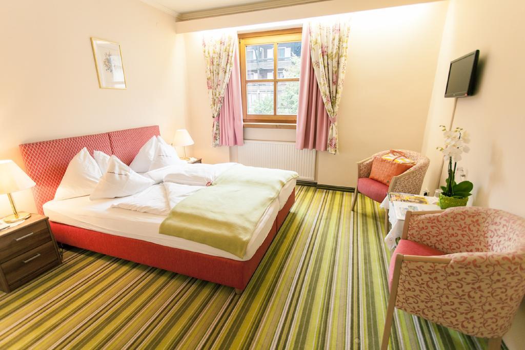 Kolmhof Hotel Bad Kleinkirchheim Ruang foto