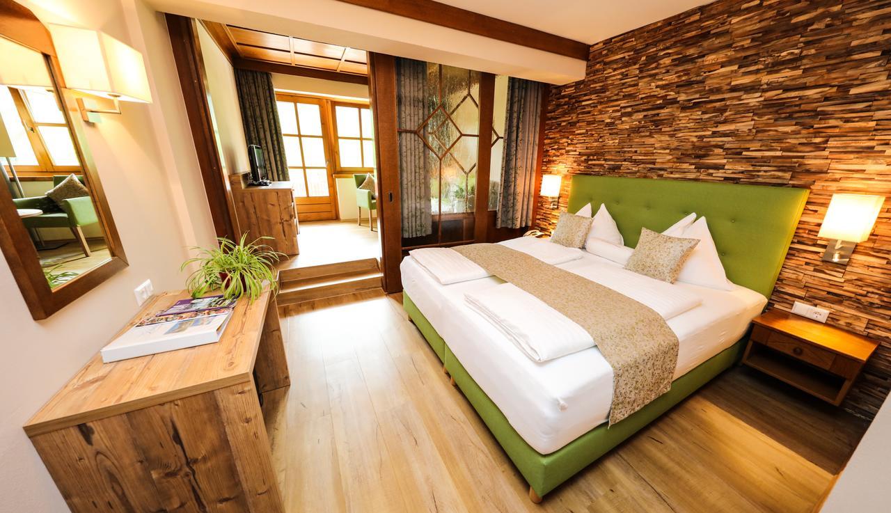 Kolmhof Hotel Bad Kleinkirchheim Bagian luar foto