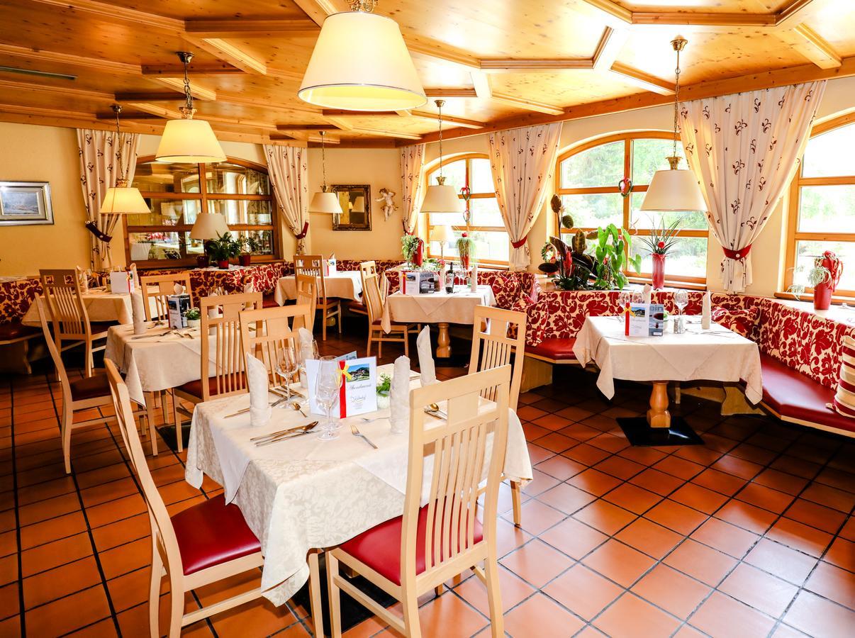 Kolmhof Hotel Bad Kleinkirchheim Bagian luar foto